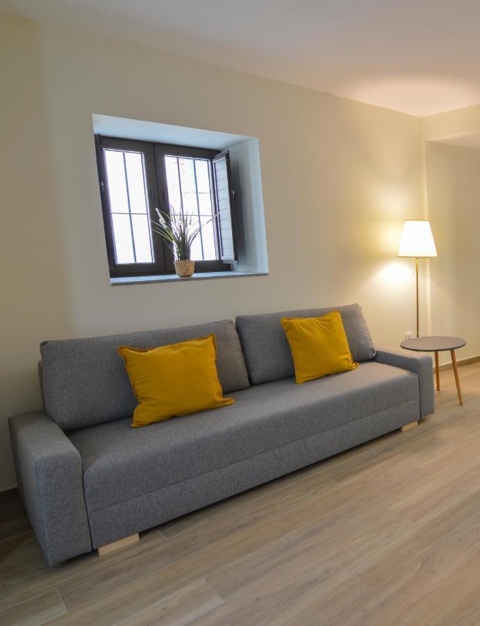 Apartamentos Turisticos Hornillo Caceres Exterior photo