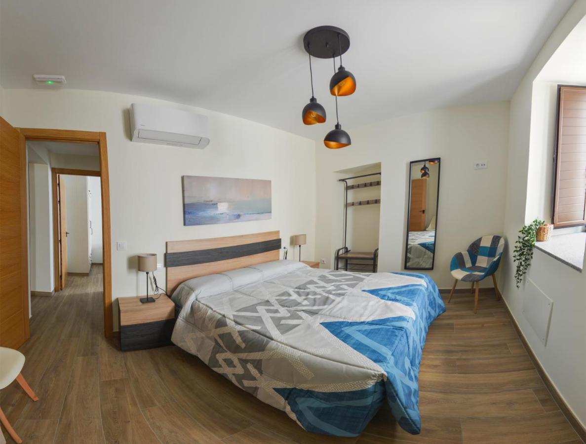 Apartamentos Turisticos Hornillo Caceres Exterior photo